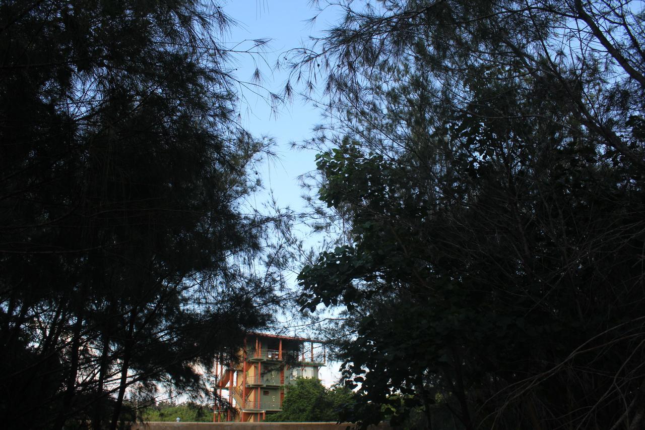 Yala Bay Resort Tissamaharama Exterior photo