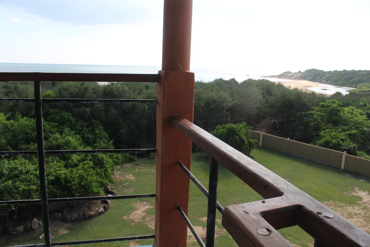 Yala Bay Resort Tissamaharama Exterior photo